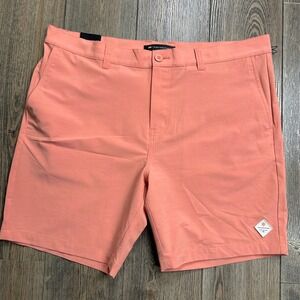 Travis Mathew Tech Chino Shorts Mens 40 Peach Pink 1MAA590 8" Inseam NWT